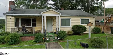 100 Frances St, Easley, SC 29640