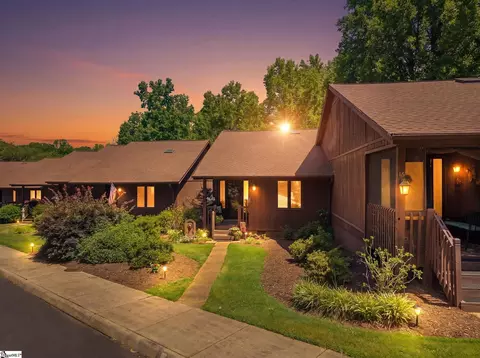 15 Creekside Way, Greenville, SC 29609