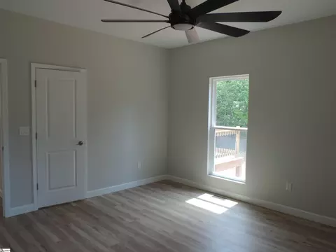 Bedroom - 384 Bailey Rd, Buffalo, SC 29321 photo 2 of 5