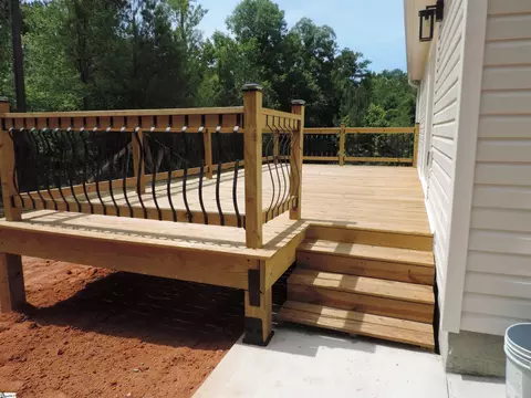 Exterior - 384 Bailey Rd, Buffalo, SC 29321 photo 9 of 9