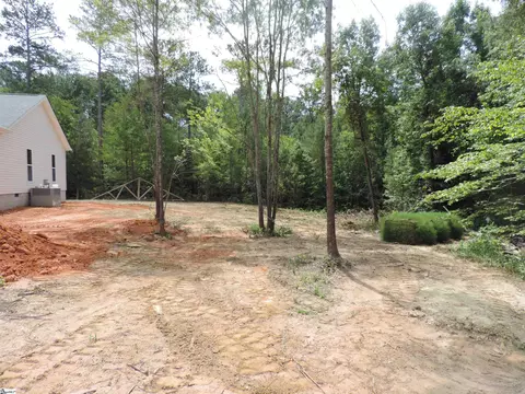 Exterior - 384 Bailey Rd, Buffalo, SC 29321 photo 3 of 9