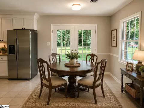 Dining - 228 Greenridge Dr, Moore, SC 29369 photo 2 of 2