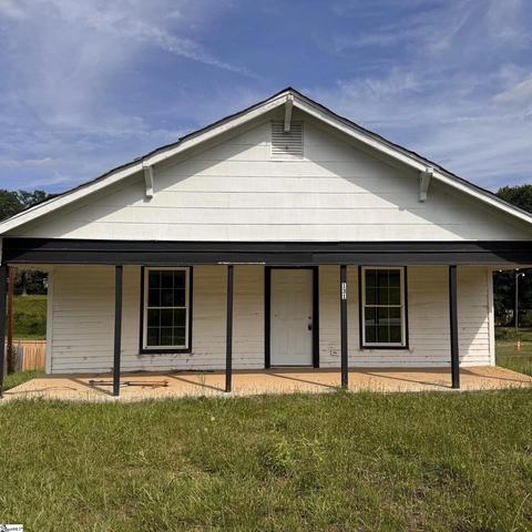 131 Case Ave, Spartanburg, SC 29301