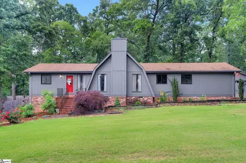 127 White Oak Dr, Easley, SC 29642