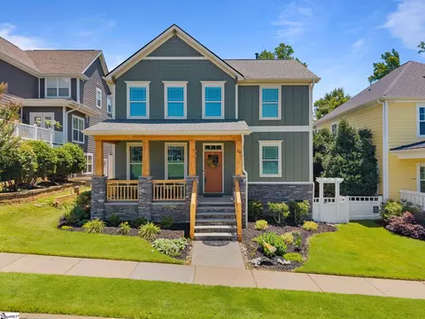 14 Ridenour Ave, Greenville, SC 29617