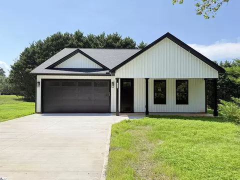 1044 W 11 Hwy, Chesnee, SC 29323
