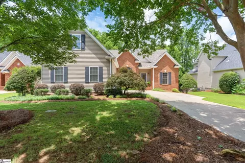 16 Shannon Ridge Ct, Greenville, SC 29615