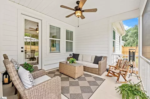 Exterior - 556 Backacre Ct, Greer, SC 29651 photo 6 of 9