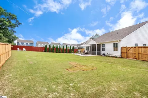 Exterior - 556 Backacre Ct, Greer, SC 29651 photo 8 of 9
