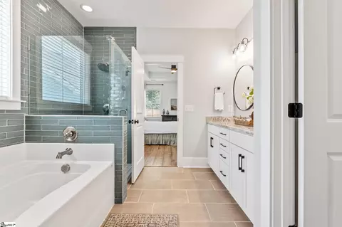 Bath - 556 Backacre Ct, Greer, SC 29651 photo 1 of 3