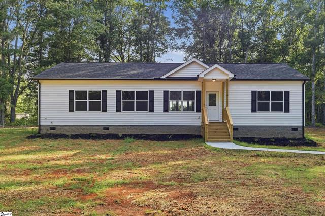 112 Zula Cir, Starr, SC 29684