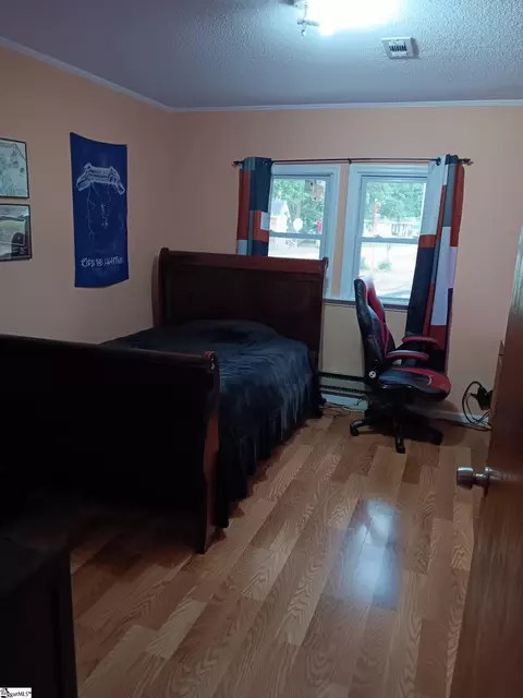 Bedroom - 300 Baldwin St, Honea Path, SC 29654 photo 4 of 5