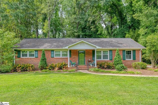 150 Shelton Dr, Spartanburg, SC 29307