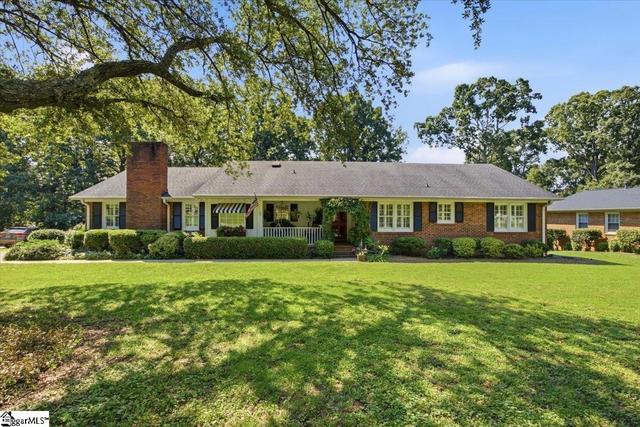 663 Stafford Ave, Spartanburg, SC 29302