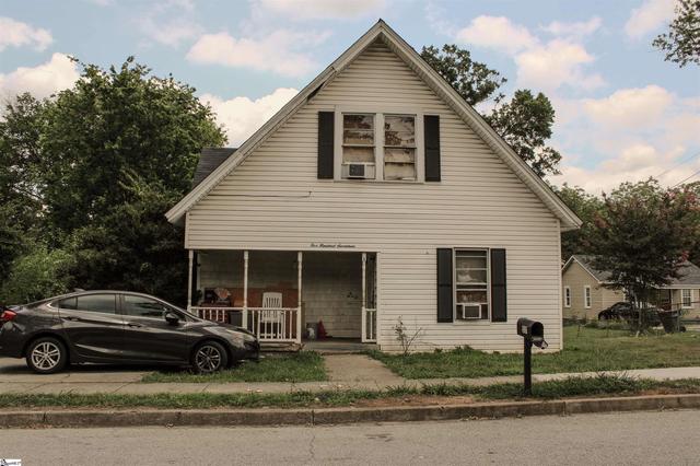517 Trade Street St, Greer, SC 29651