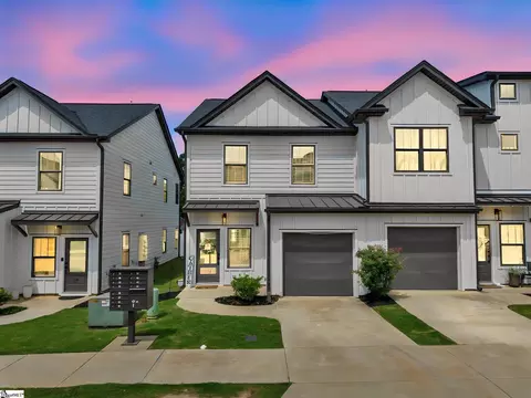 128 Park Ave, Greer, SC 29651