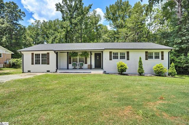 273 Sunset Blvd, Clinton, SC 29325