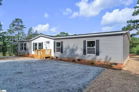 1120 Evergreen Church Rd, Starr, SC 29684