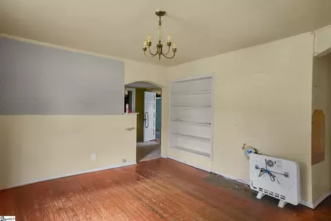 4 Adger St, Pelzer, SC 29669 photo 8
