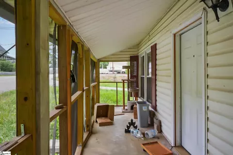 4 Adger St, Pelzer, SC 29669 photo 7