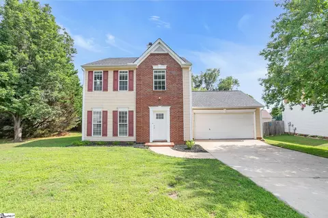 15 Crossview Dr, Simpsonville, SC 29680