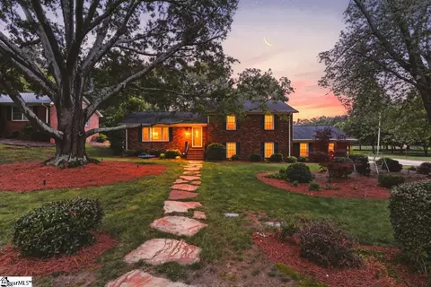 113 Abingdon Way, Greenville, SC 29615