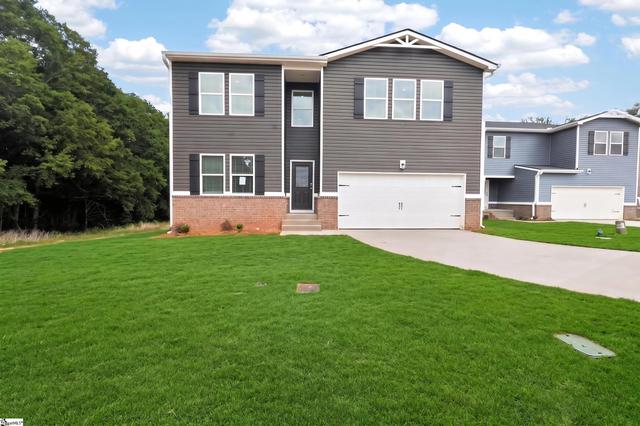 101 Spring Knoll Way, Fountain Inn, SC 29644