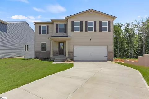 105 Spring Knoll Way, Fountain Inn, SC 29644