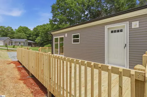 210 Frontier Dr, Easley, SC 29640 photo 24