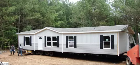 151 Cedar Grove Church Rd, Laurens, SC 29360