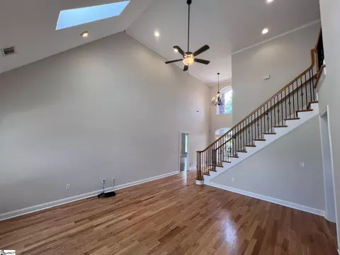 Living - 3 Garbor Ct, Greer, SC 29650 photo 2 of 5