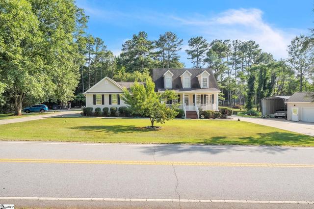 235 Gum Springs Rd, Taylors, SC 29687