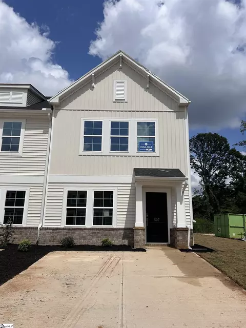 507 Fernleigh Trl, Taylors, SC 29687