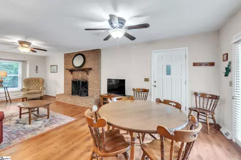 Dining - 200 Rampey St, Easley, SC 29640 photo 1 of 1