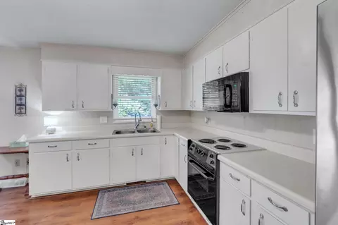 Kitchen - 200 Rampey St, Easley, SC 29640 photo 3 of 3