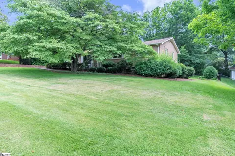Exterior - 200 Rampey St, Easley, SC 29640 photo 5 of 9