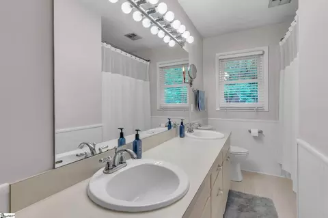 Bath - 200 Rampey St, Easley, SC 29640 photo 1 of 2