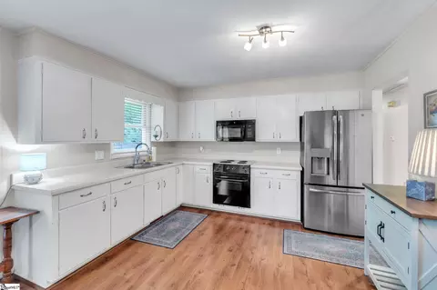 Kitchen - 200 Rampey St, Easley, SC 29640 photo 2 of 3