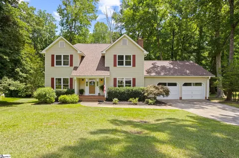4 Bendingwood Ct, Taylors, SC 29687