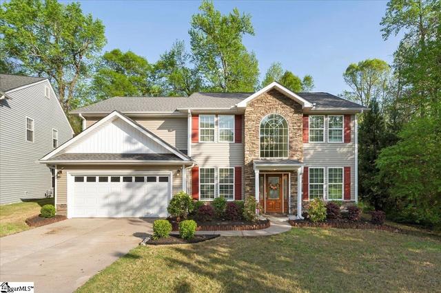 209 Kylemore Ln, Greer, SC 29650