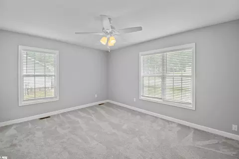 Bedroom - 119 Nicholas Ct, Easley, SC 29640 photo 3 of 10