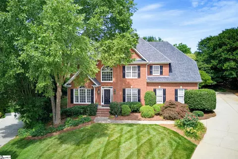 301 Rosebud Ln, Greer, SC 29650