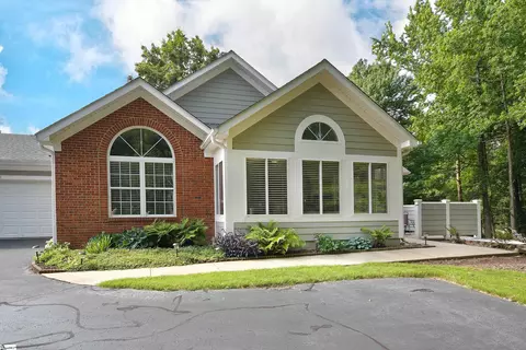 1703 Heritage Club Dr, Greenville, SC 29615