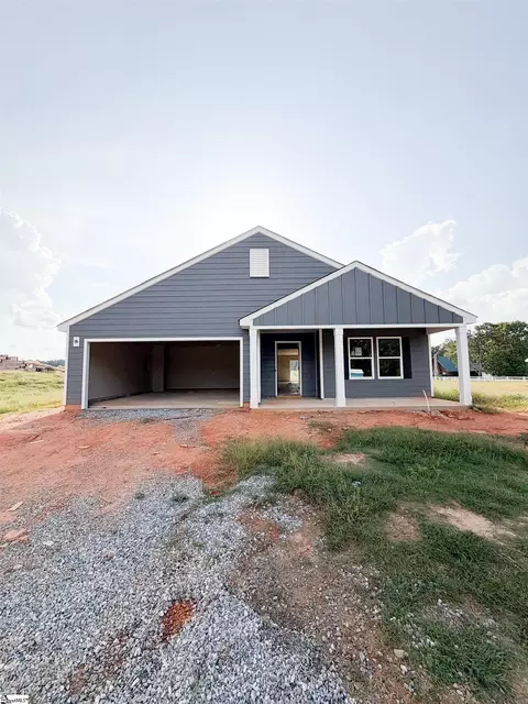267 Henderson Rd, Gray Court, SC 29645