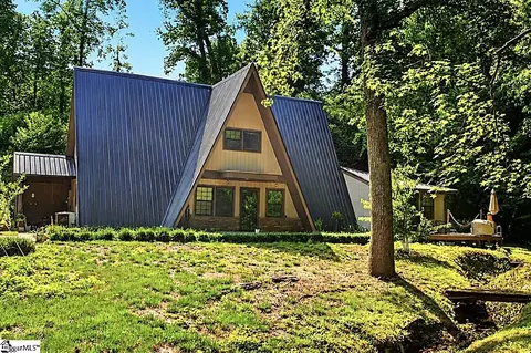 308 Charing Cross Rd, Taylors, SC 29687