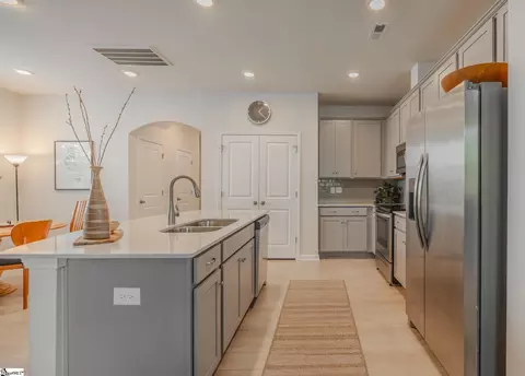 Kitchen - 263 E Compass Way, Easley, SC 29640 photo 3 of 6