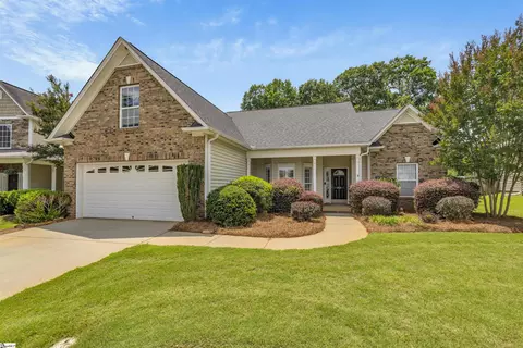 202 Reinhardt Dr, Simpsonville, SC 29681