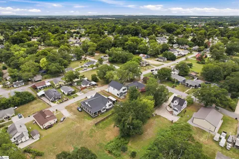 View/Area - 201 Earl St, Greer, SC 29651 photo 5 of 6