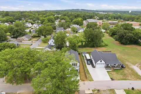 View/Area - 201 Earl St, Greer, SC 29651 photo 1 of 6