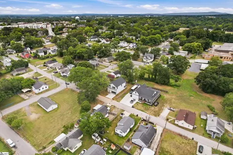 View/Area - 201 Earl St, Greer, SC 29651 photo 4 of 6